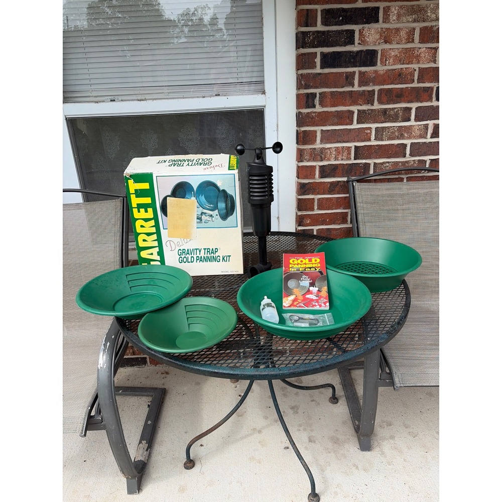Garrett Deluxe Gravity Trap Gold Panning Kit 1651400 Green Pans Snuffer Book